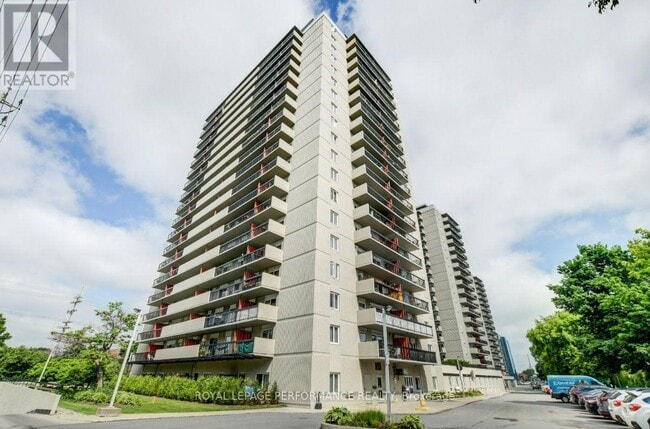 Photo - 158C McArthur Ave. Unité 708