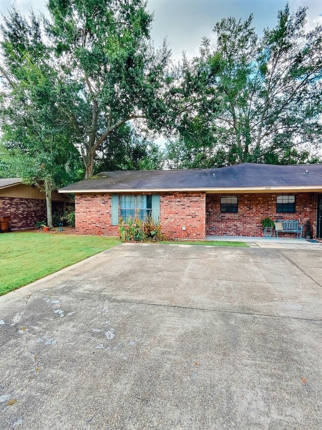 Photo - 1113 Hickory Dr Apartamento Unidad A