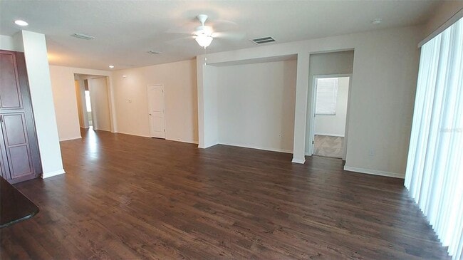 Photo - 7013 Island Queen Ct