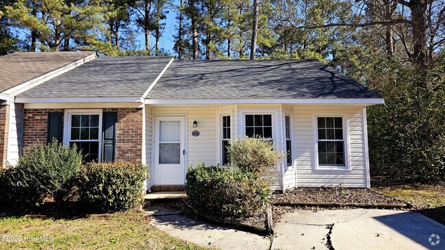 Building Photo - 1922 Greenstone Ct Rental