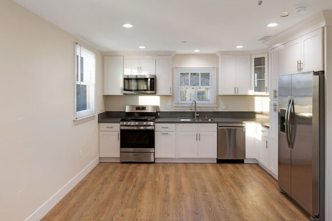 Brand New 2BR/2BA with Downtown LA Views in Historic Pico Union - First Time  on Market!