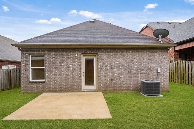 Photo - One level 3BR, 2BA patio home in Oxmoor Glen
