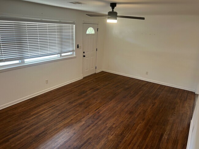 Photo - 502 W Pittsburg Pl