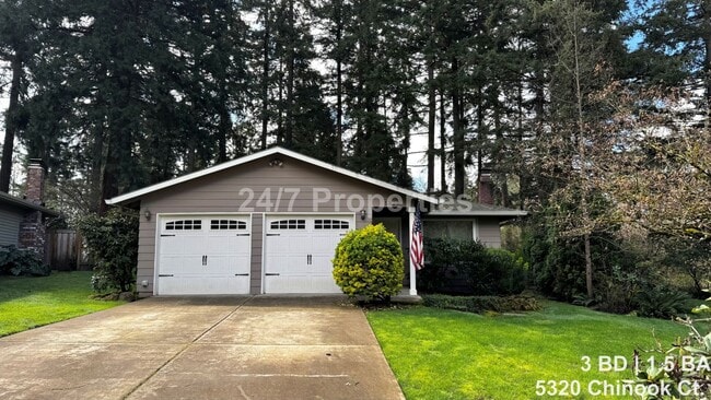 Building Photo - Cute 3 BD | 1.5 BA Home in Lake Oswego - Lake Access!