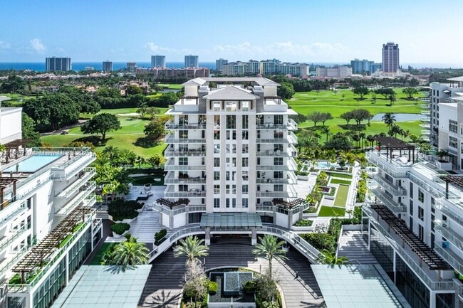 Building Photo - 210 SE Mizner Blvd Unit 403