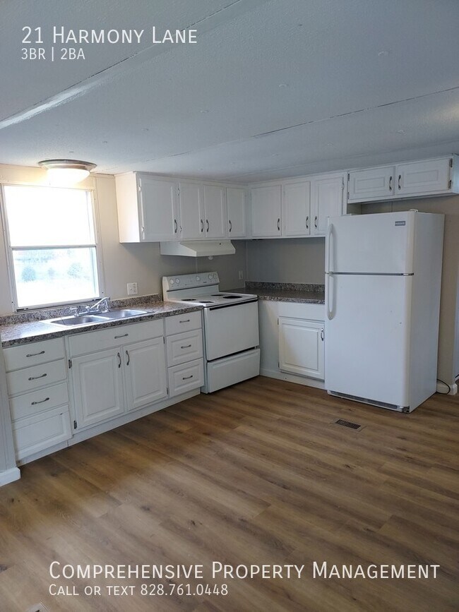 21 Harmony Ln Rental For Rent in Leicester, NC