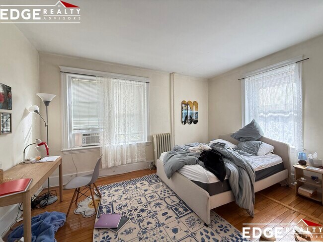 Photo - 54 Egmont St