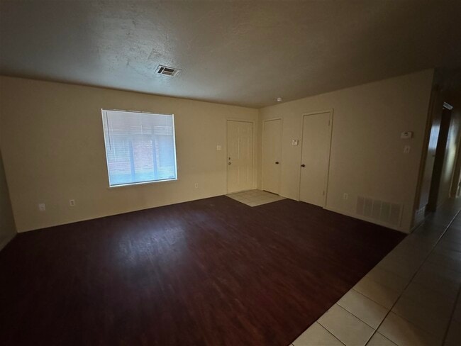 Photo - 7534 NW Tango Rd