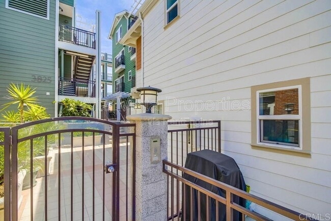 Photo - 3825 First Avenue Unidad 219