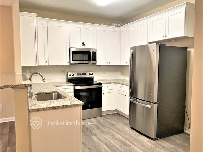 Photo - 5006 Rainmaker Dr