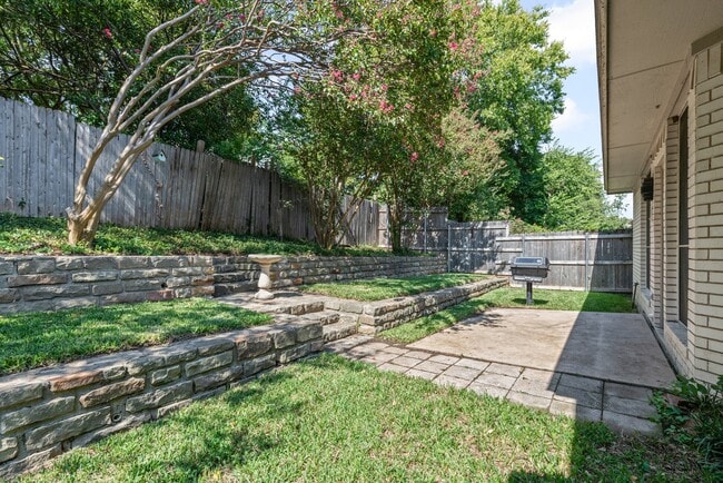 Photo - 7421 Buckskin Ct