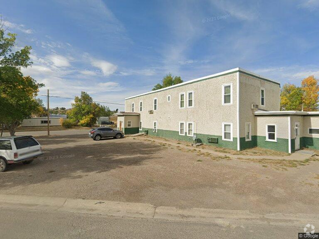 Building Photo - 405 Oilfield Ave Unit #2 Rental