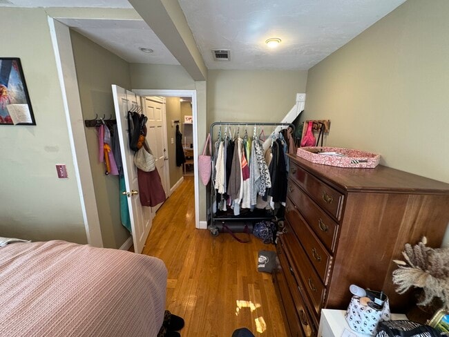 Photo - 735 Somerville Ave Unit 3