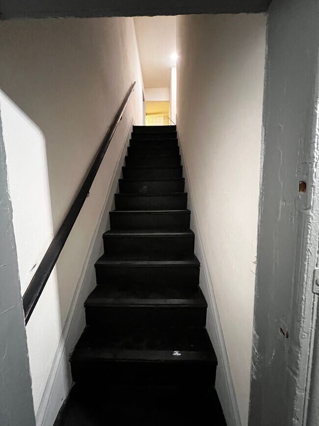 Photo - 501 Rugby Rd Unit 2