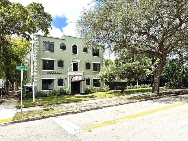Building Photo - 2000 Jefferson St Unit 18 Rental