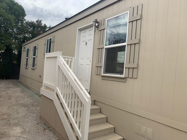 Photo - Terrific ADU home with private yard!
