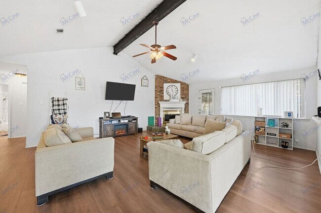 Photo - 6408 Woodstream Trail