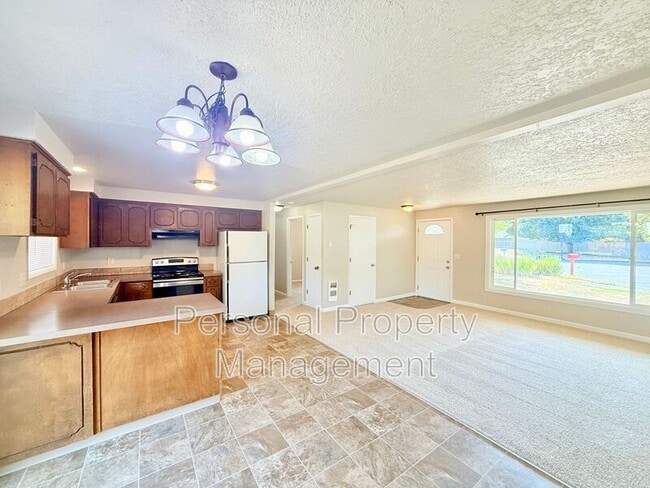 Photo - 15204 SE 2nd Cir