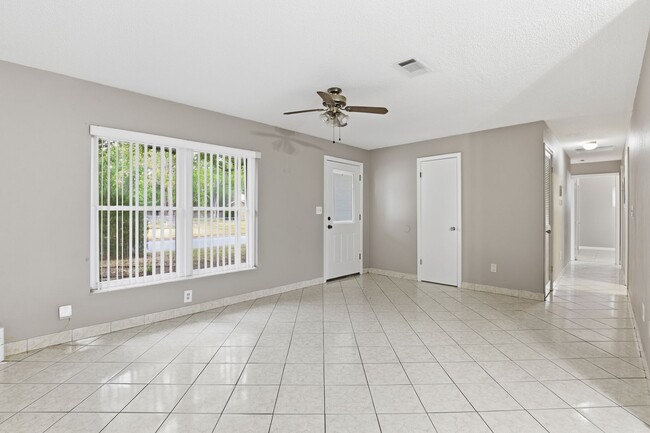Photo - 3 bedroom 2 bath house in Northwood Pines