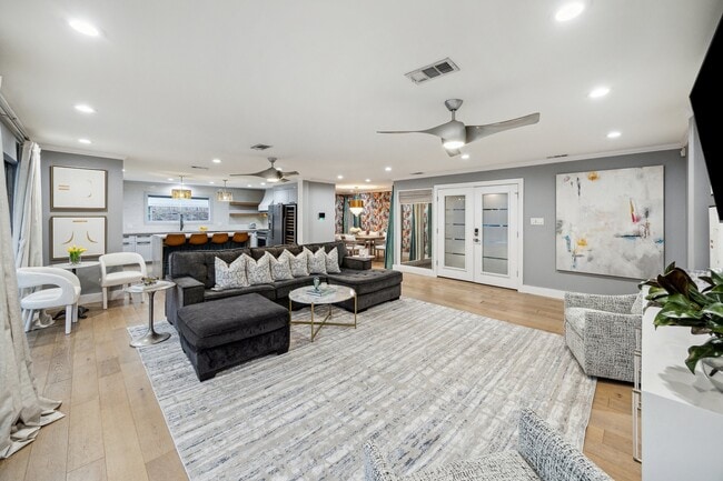Photo - 5339 Rutherglenn Dr