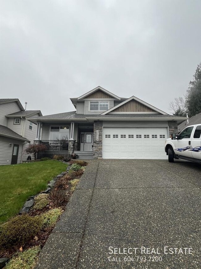 Building Photo - 46508 Lear Dr