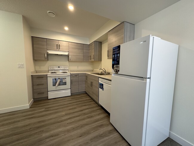 Photo - 11903-11993 93 St NW