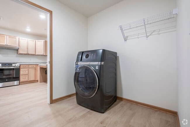 2BR, 1BA - 900SF - Laundry Room