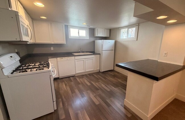 Photo - 3329 Poly Dr Unit 3329 1/2 Poly Dr
