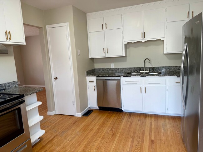 Photo - THREE BEDROOM SINGLE-FAMILY HOME WITH ACREAGE!