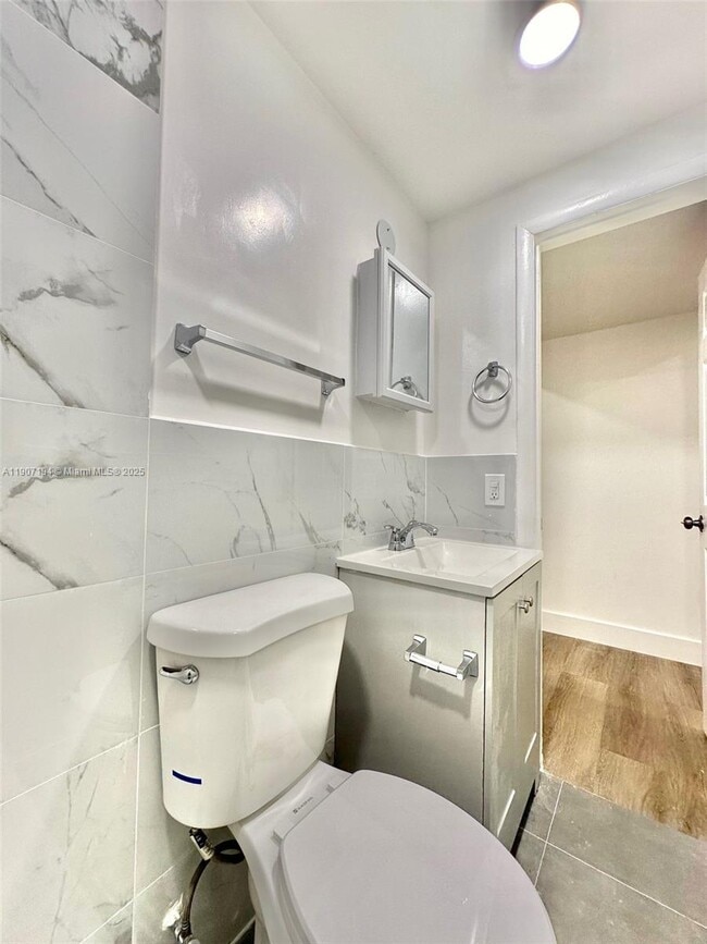 Photo - 5545 N Miami Ave Unit 9