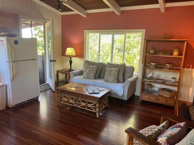 Morning main room - 83-5515 Hawaii Belt Rd Unit Sugar Shack 2