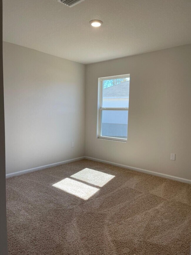 Photo - 6461 Slabinski Ln