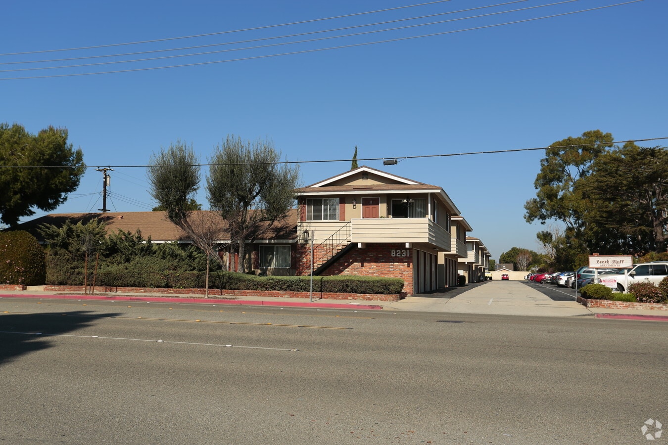 Beach Bluff Apartments - Beach Bluff Apartments