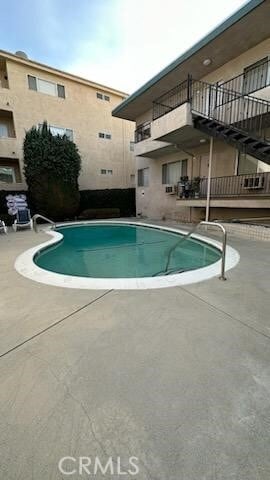 Photo - 4533 Colbath Ave Unidad 8