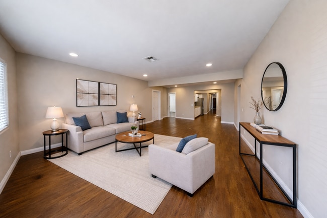 Photo - Big parking lot!!