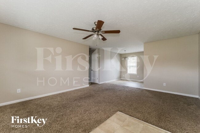 Photo - 208 Pleasant Way