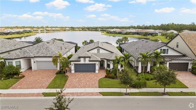 Building Photo - 6767 Pennyroyal Dr Rental
