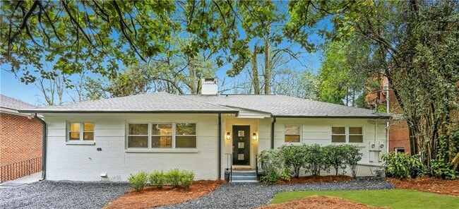 Photo - 961 E Rock Springs Rd NE