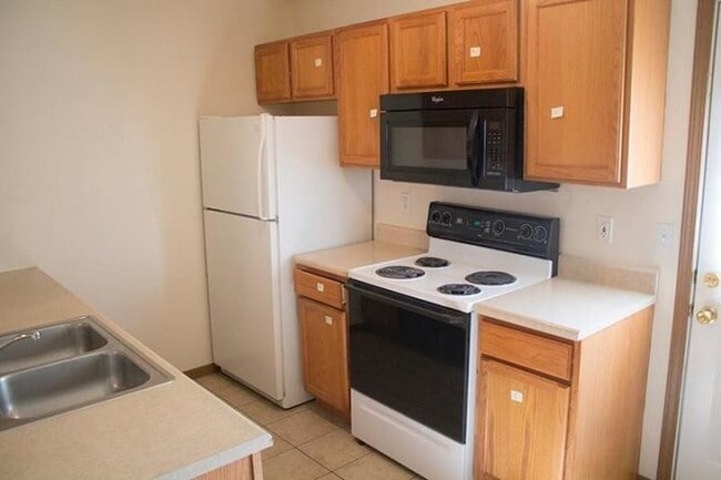 Photo - 4/Bed - 3/Bath