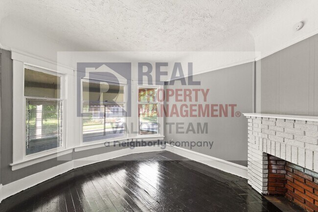 Photo - Newly Updated home for rent!  6 Bedrooms! ...