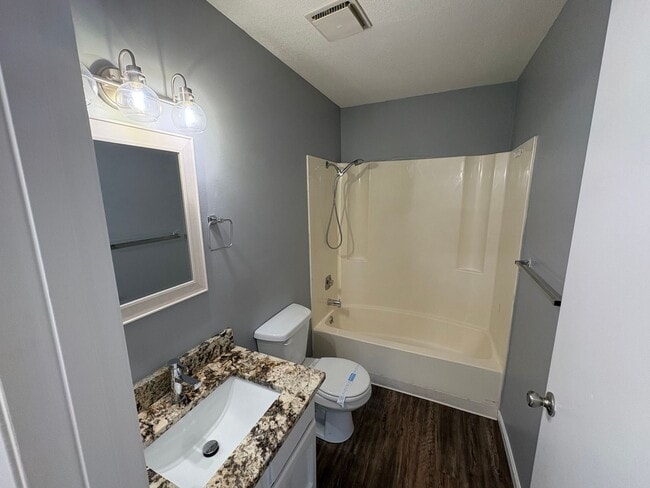 Photo - Par Lane Unit 6724 W Par Ln #4