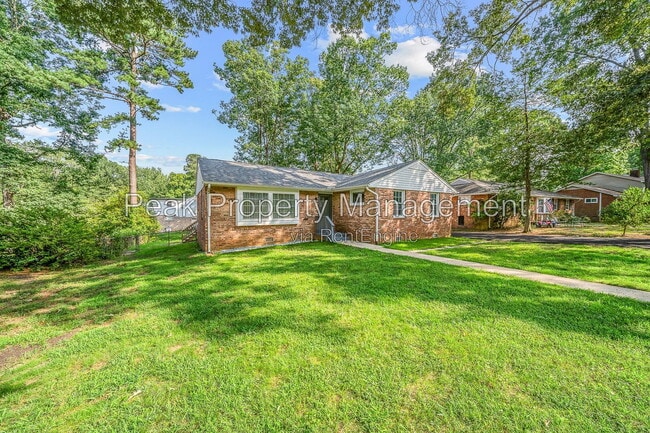 Photo - 2119 Woodmont Dr