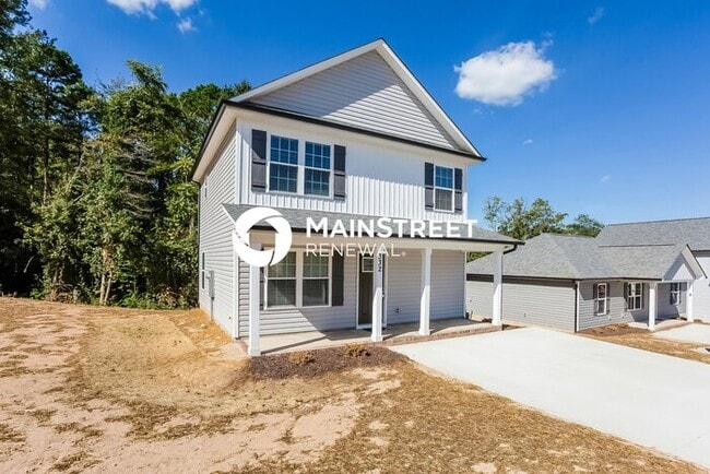 3 Bedroom Pet-Friendly Home in Kannapolis, NC with Main Street Renewal