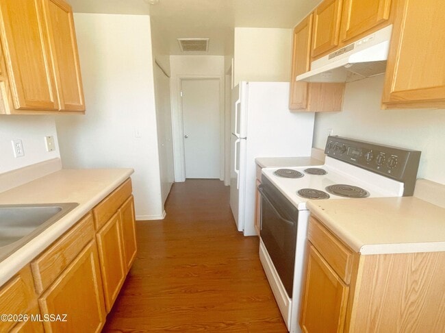 Photo - 410 E Linden St