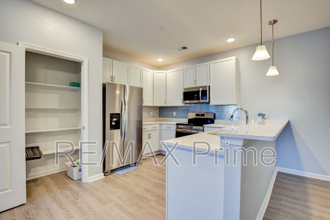 Photo - 1720 Vankar Dr Unit #205