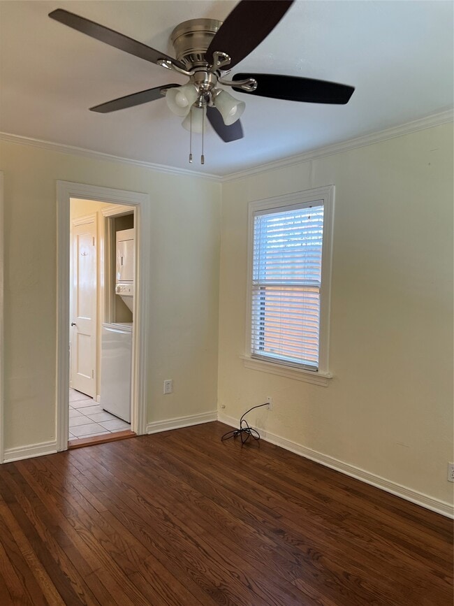 Photo - 1212 Postoffice St