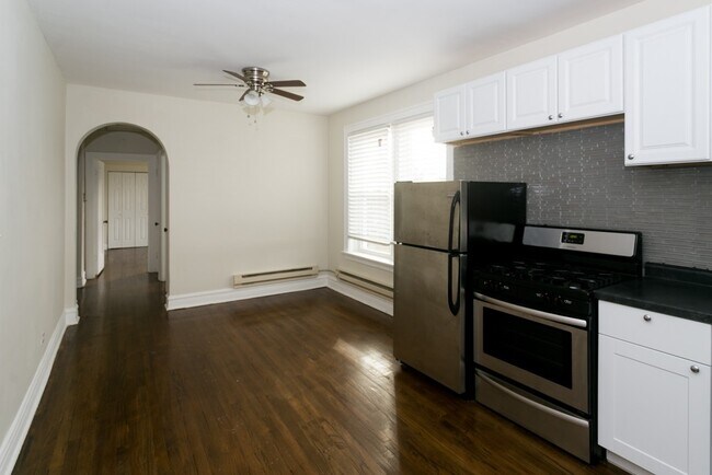 Photo - 918 Green Bay Unidad G4