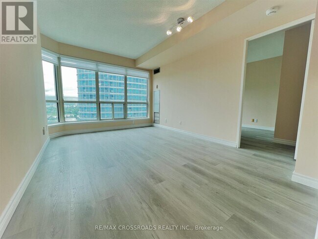 Photo - 8 Lee Centre Dr Unité 1702