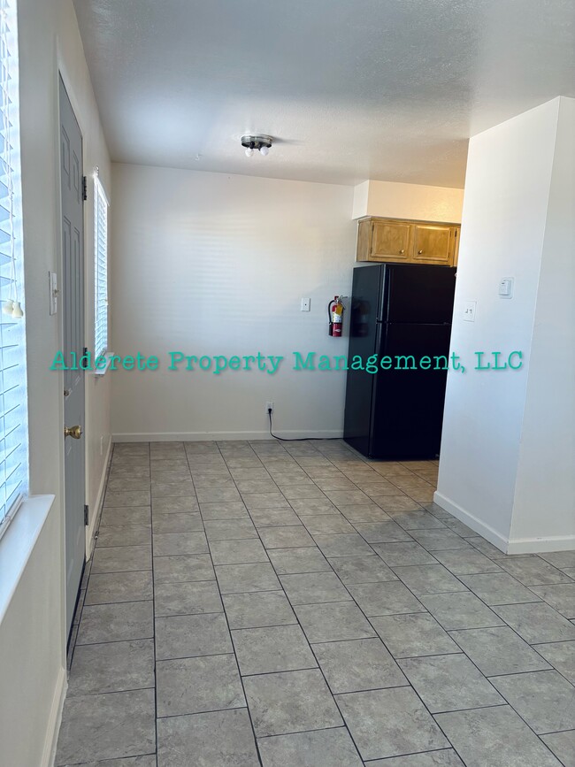 Photo - 3312 Wellesley Ct NE Unit #3