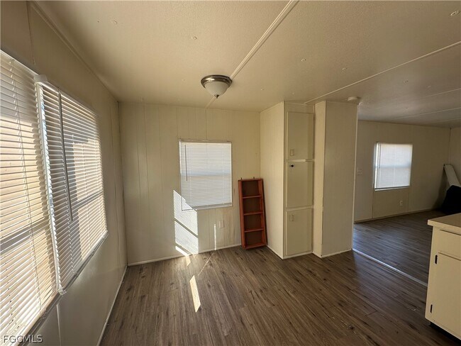 Photo - 8085 Tolles Dr